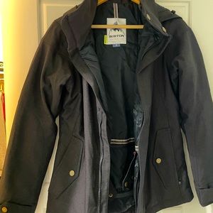 Burton Dryride womens ski jacket - incredible condition! Black.